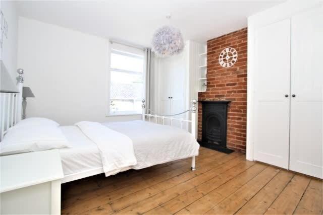 Cosy 2 Bedroom Victorian Townhouse In The Town Centre Bury St. Edmunds Exteriör bild